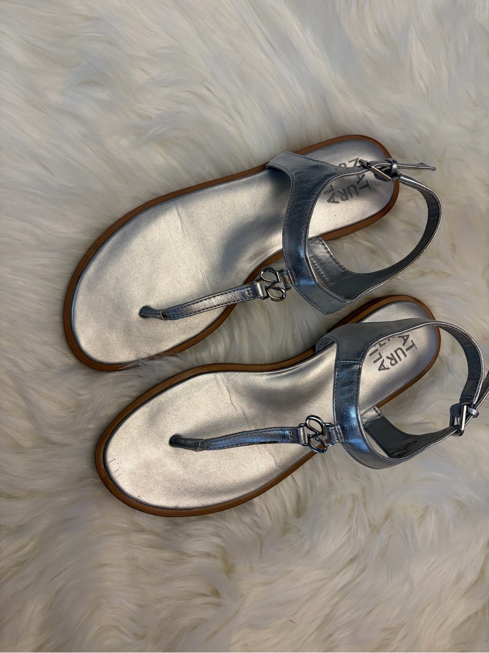 Naturalizer Metallic Silver T-Strap Sandals